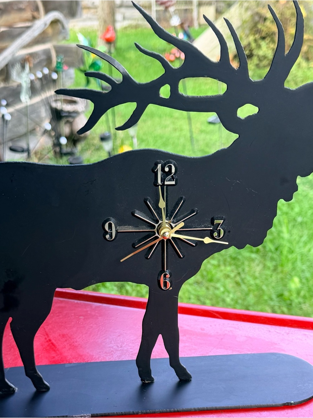 Rustic Metal Elk Silhouette Tabletop Clock – Cabin/Lodge Decor